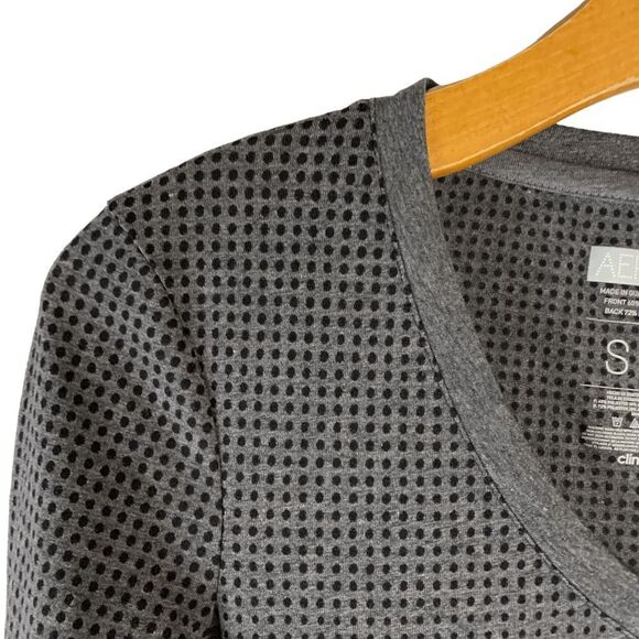 Adidas Women's size Small Aeroknit Cliamacool Gray Black Long sleeve shirt top - Picture 5 of 9